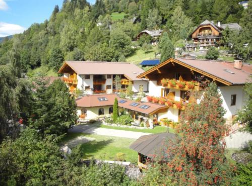 Pension&Appartement Steinwender - Accommodation - Bad Kleinkirchheim