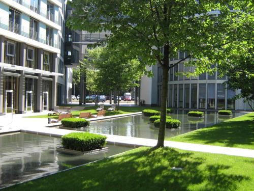 Radisson Blu Hotel Cologne - image 3