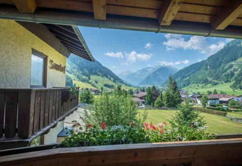 Hotel Sonnhof Rauris Over view