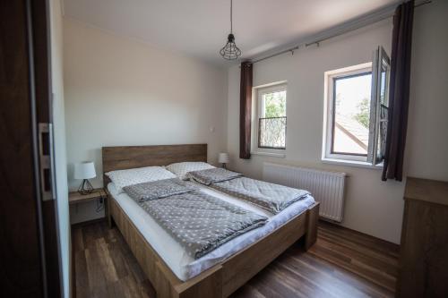 Boka Apartmanház - image 4