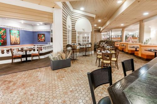 Restorāns, Edmonton Inn and Conference Centre in Edmonton (AB)