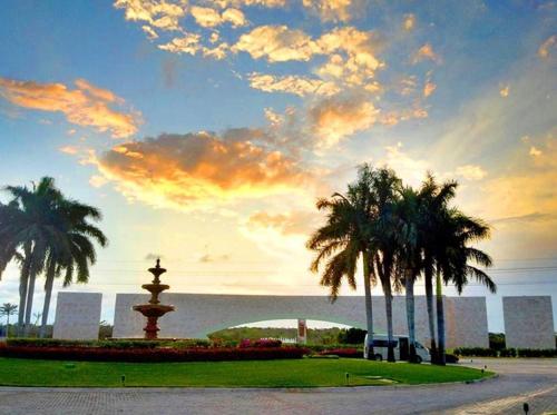 Riviera Maya Luxury 2/2 Condo