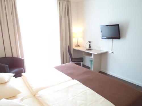 . Das Neue Hotel Am Park