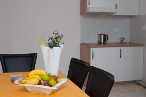 Apartments Lucia - image 4