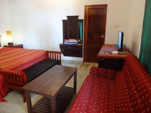 Hill View Beach Resort