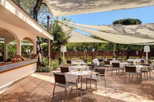 Grand Hotel Excelsior Vittoria - image 11