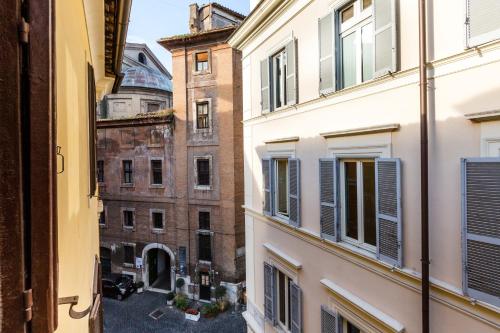 Navona Bernini Lodge - image 9