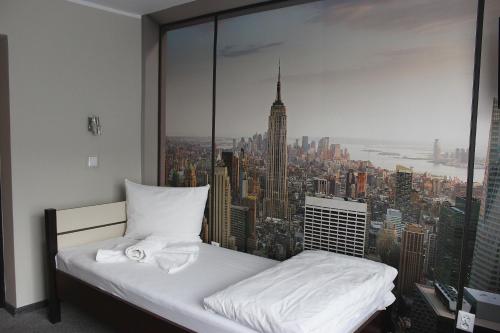 . Hotel City