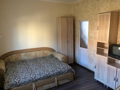 Guest House on Generala Karmalina Street - image 8