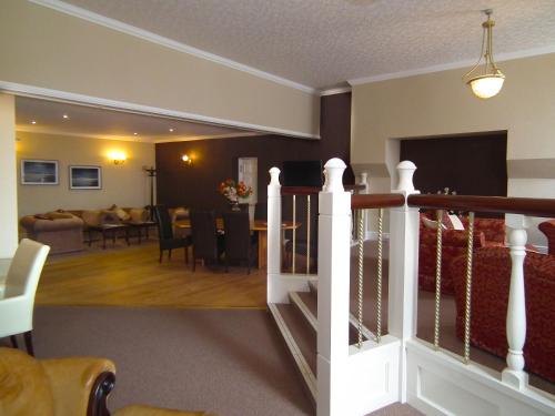 The North Euston Hotel - image 7