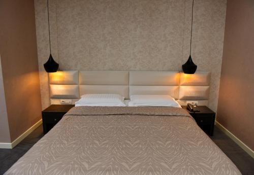 La Bohème Hotel - main image