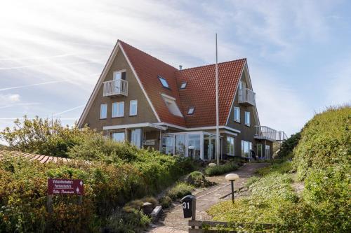A szálláshely kívülről, Villa Parnassia in Bergen aan Zee