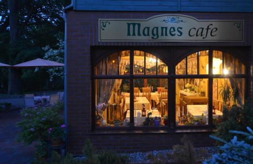 Hotel Magnes - image 2