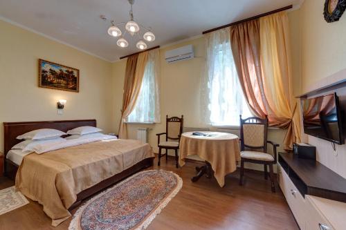 Aleksandria Hotel - image 9