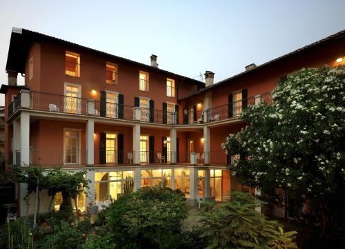 hotel photo