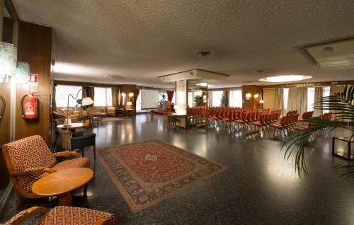 Hotel Royal Palace - image 4
