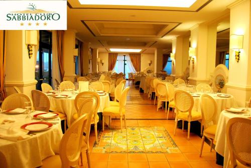 ห้องอาหาร, Hotel Club Sabbiadoro in บัตติปักเลีย