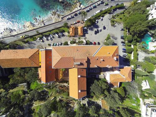 Hotel Le Saint Paul - image 14