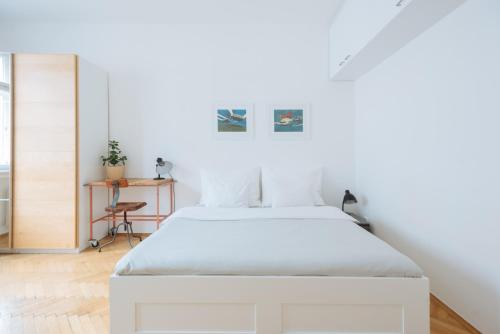Perfect Days Apartments