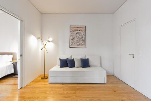 One-Bedroom Apartment with Balcony image 9
