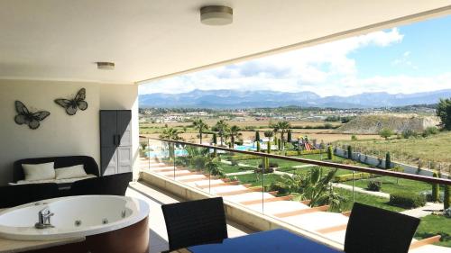  Comfortable Apartments - Side in Side