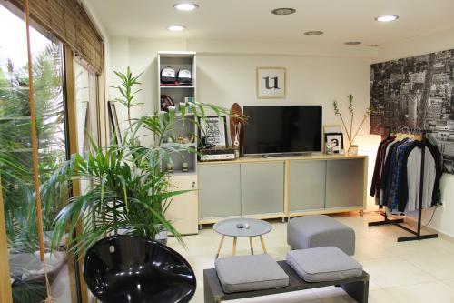 Luxurious Loft with Garden