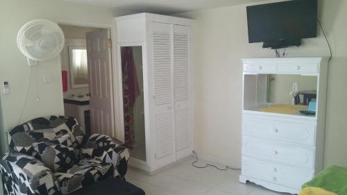 JersonApartments - image 3
