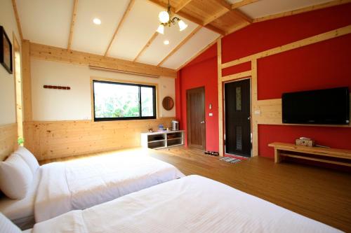 鋐洋民宿 in Lugu Township