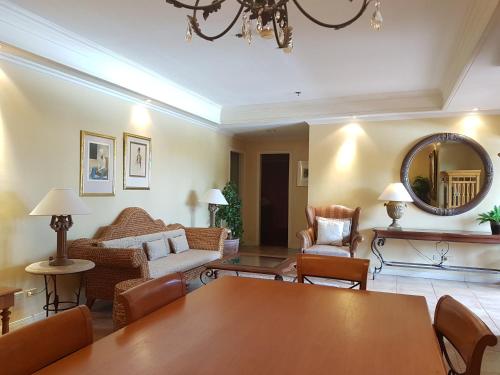 Sophia Suites Residence Hotel