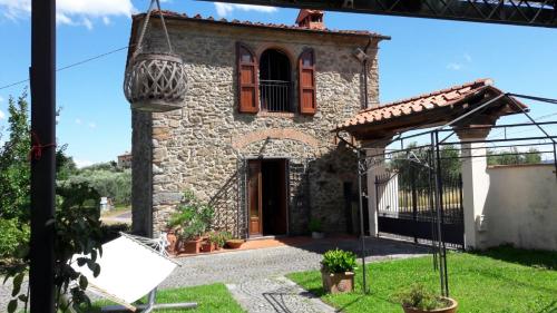  Casina in pietra, Ferienwohnung in Pistoia