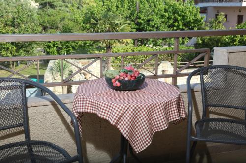 Hotel Zeus - Photo 2
