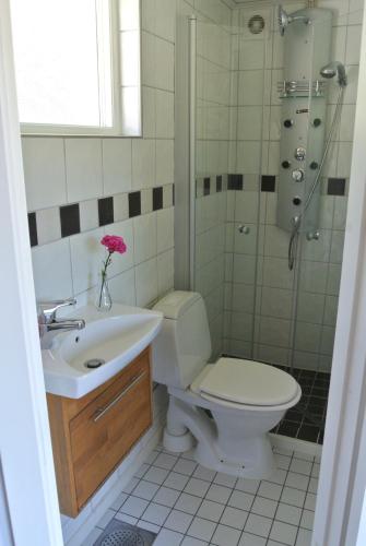 Room by Water - image 5