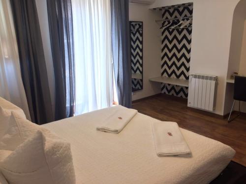 Bed & breakfast Frida – Catania, CA