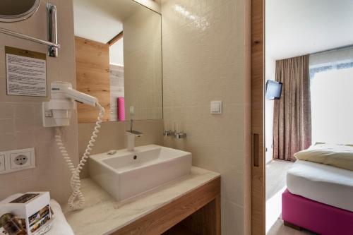 stefan Hotel - image 6