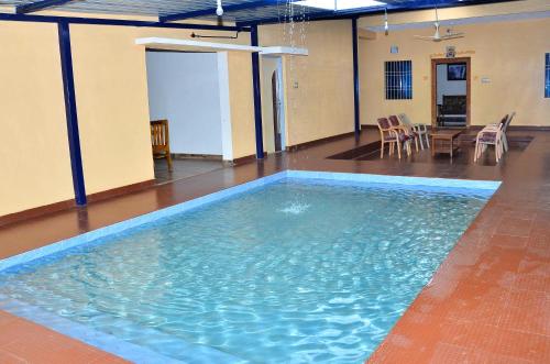 Úszómedence, Hills View Stay in Jog Falls