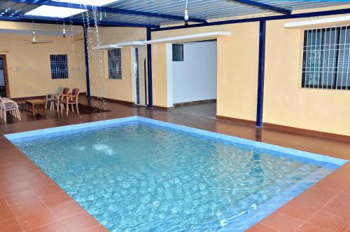 Úszómedence, Hills View Stay in Jog Falls