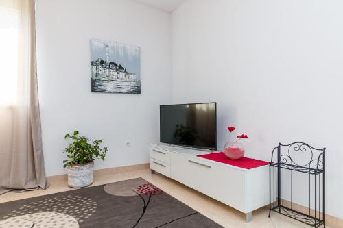 APARTMENT JURAŠIN 4