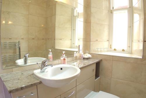 Ledgowan Lodge Hotel - image 12