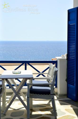 ENDLESS BLUE from Syros - Fabrika Resort