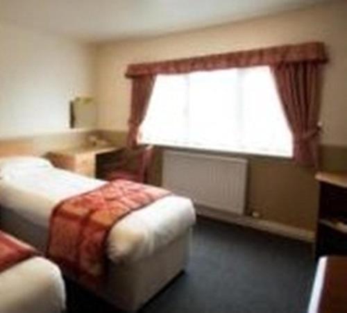 Moreton Park Hotel