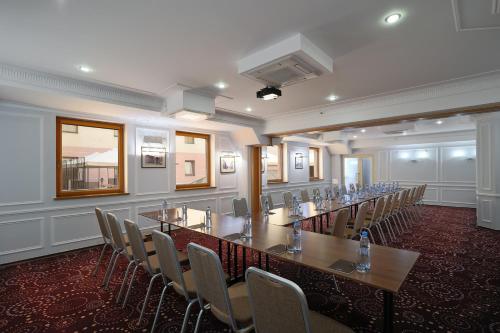 Dostoevsky Hotel - image 6
