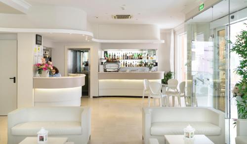 Hotel Radar - image 12