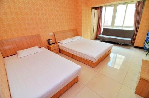 Xin Yi Hotel In China - 