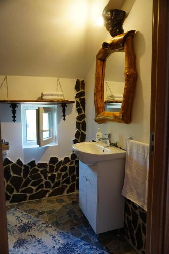 Casa Vlad - image 11