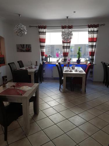 Hotel Schweizer Stubb - image 3