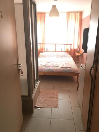 Hotel Yans – Oberhausen, IN