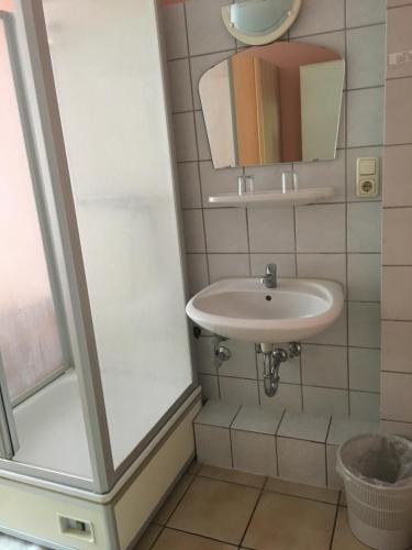 Hotel Yans – Oberhausen, IN