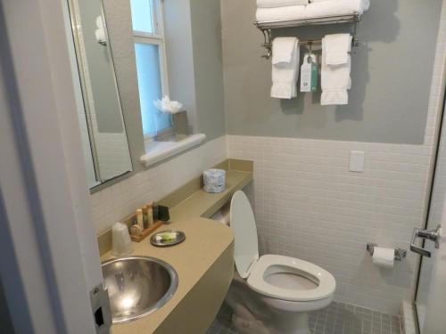 The EO Inn - Downtown Orlando - image 3