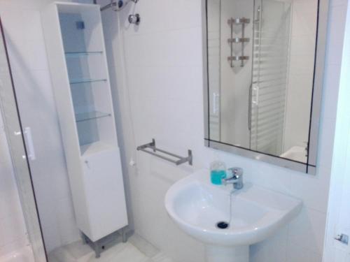 Céntrico Apartamento con Patio Privado, Sevilla (Foto 6)