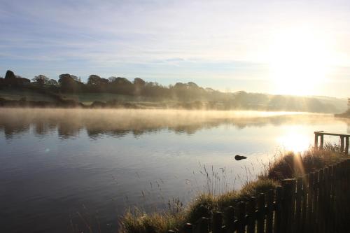 Lakeside Park Hotel & Spa - image 2